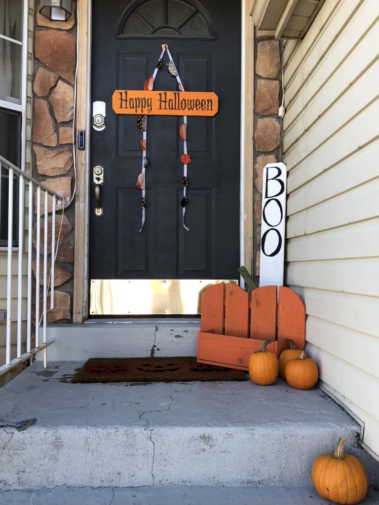 5 Fun Ways to Enhance Your Porch for Halloween